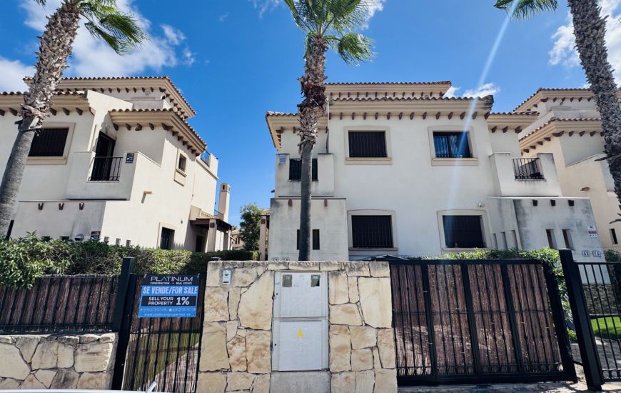 Sale - Semi - Detached Villa - Algorfa
