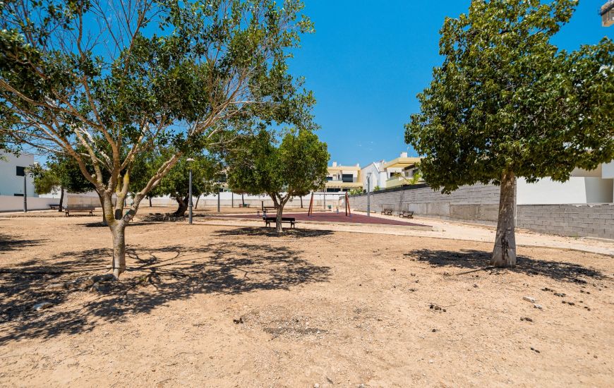 Sale - Villa - Los Montesinos - 