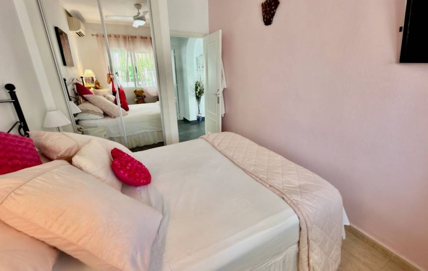Venta - Villa - Algorfa