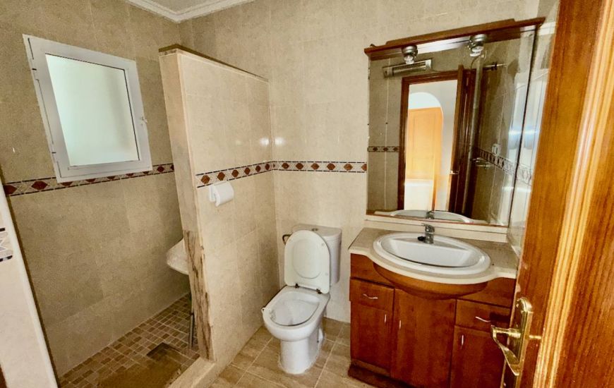 Venta - Villa - Algorfa