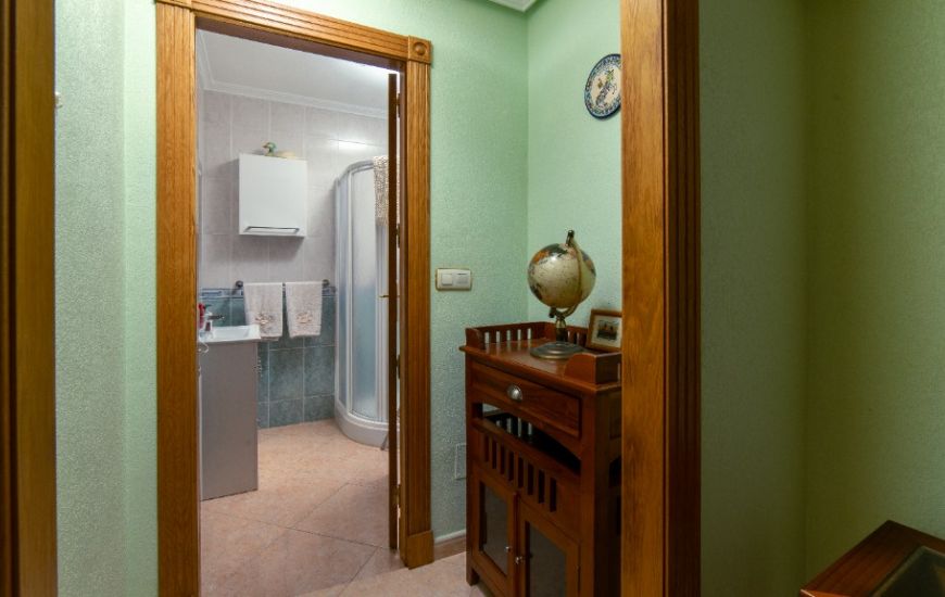 Sale - Villa - Los Altos