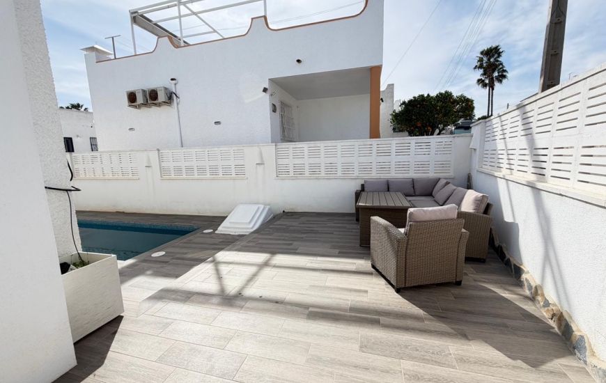 Sale - Villa - Blue Lagoon