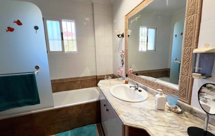 Sale - Finca - Hondon de los Frailes