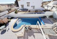 Sale - Villa - Villamartin