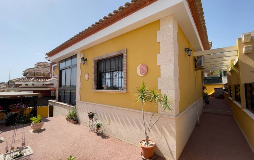 Sale - Villa - Bigastro