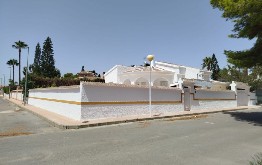 Sale - Villa - Ciudad Quesada Sale - Villa - Ciudad Quesada