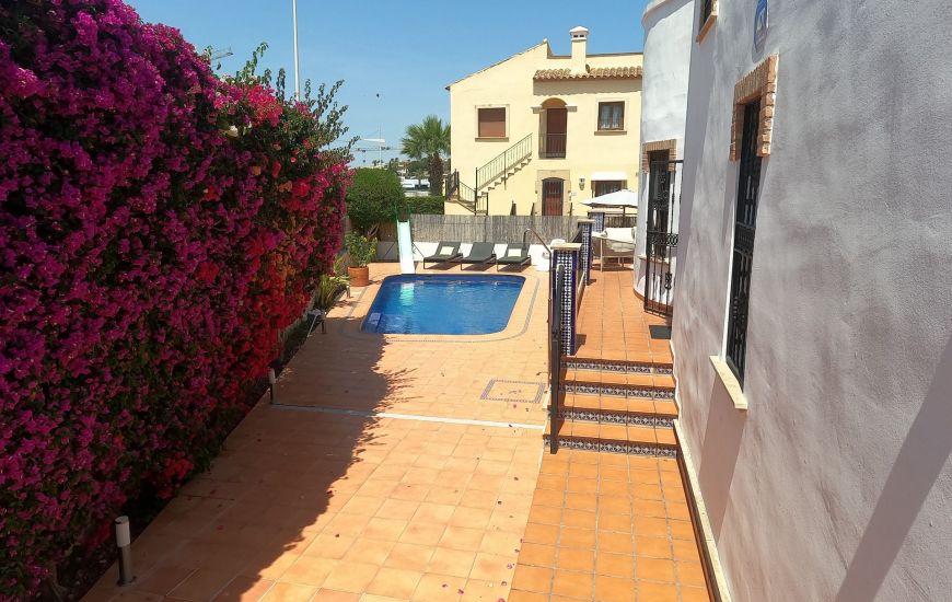 Venta - Villa - Algorfa