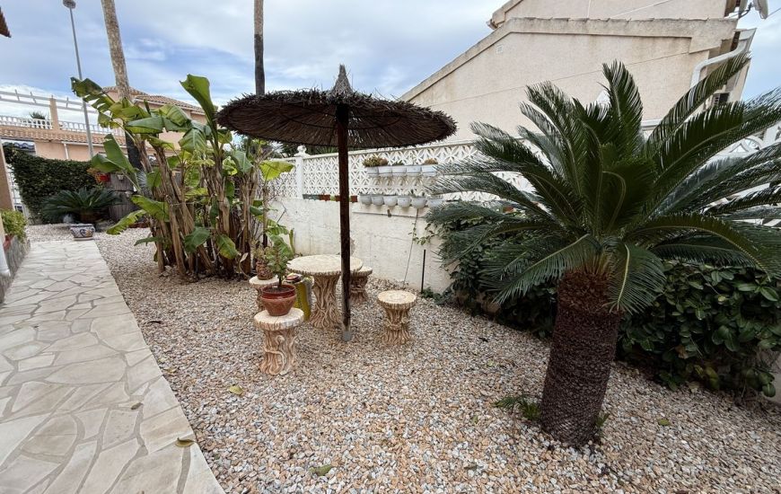 Sale - Villa - Benijófar - 