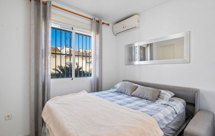 Sale - Villa - Benijófar - 