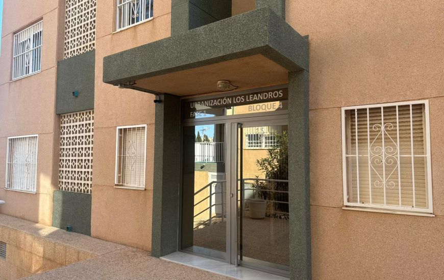 Sale - Apartamento - Torrevieja