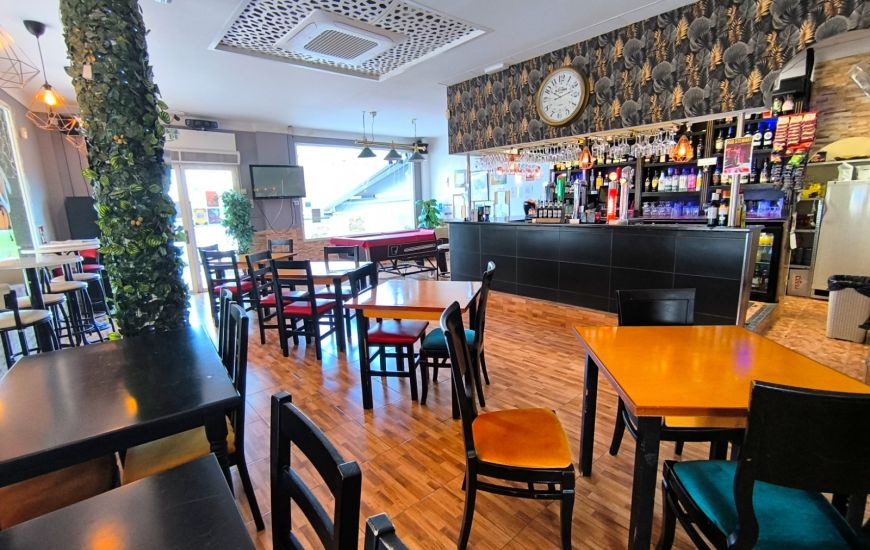 Sale - Commercieel - Villamartin