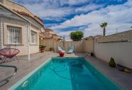 Sale - Villa - El Raso