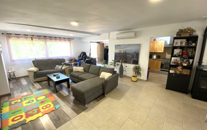 Sale - Country Property - Sax