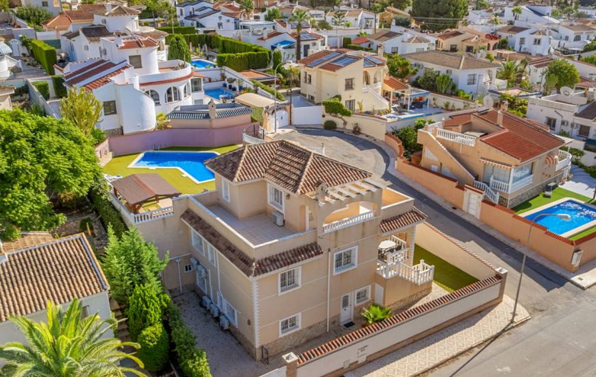Sale - Villa - 