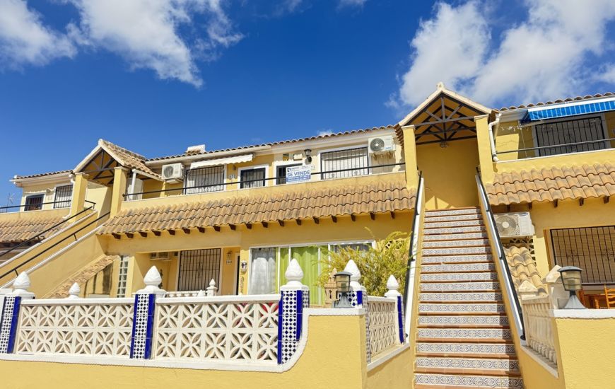 Sale - Apartments - Villamartin