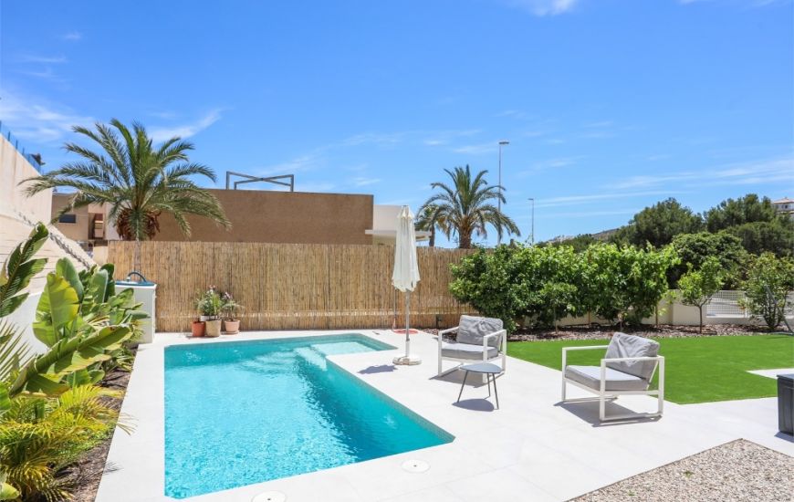 Sale - Villa - La Zenia