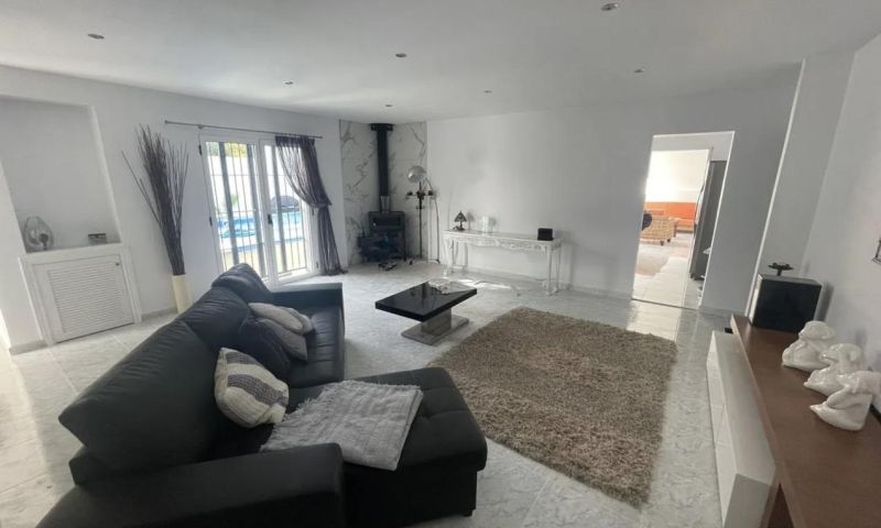 Sale - Villa - La Nucia