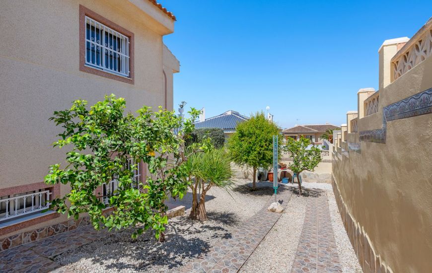 Sale - Villa - Benijófar - 