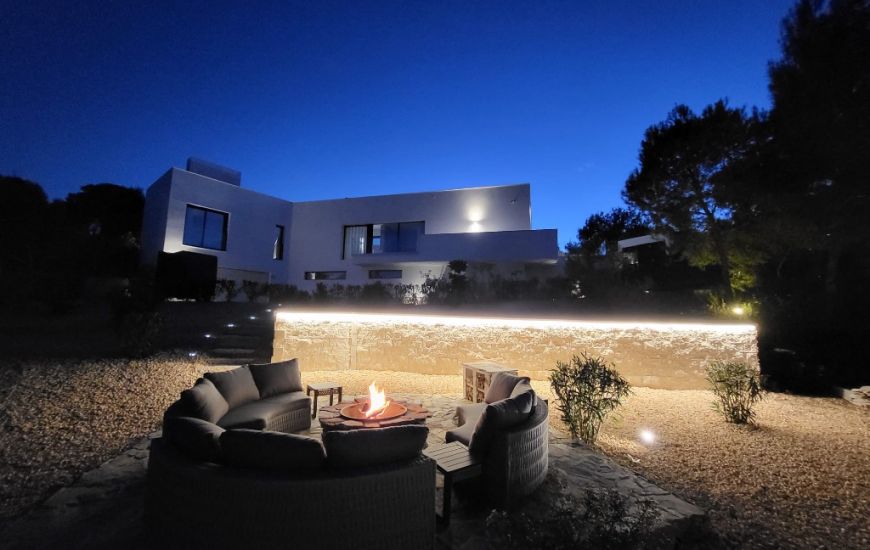 Sale - Villa - Las Colinas