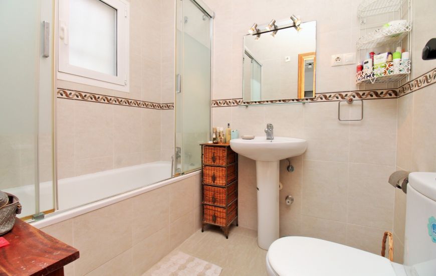 Sale - Villa - Villamartin
