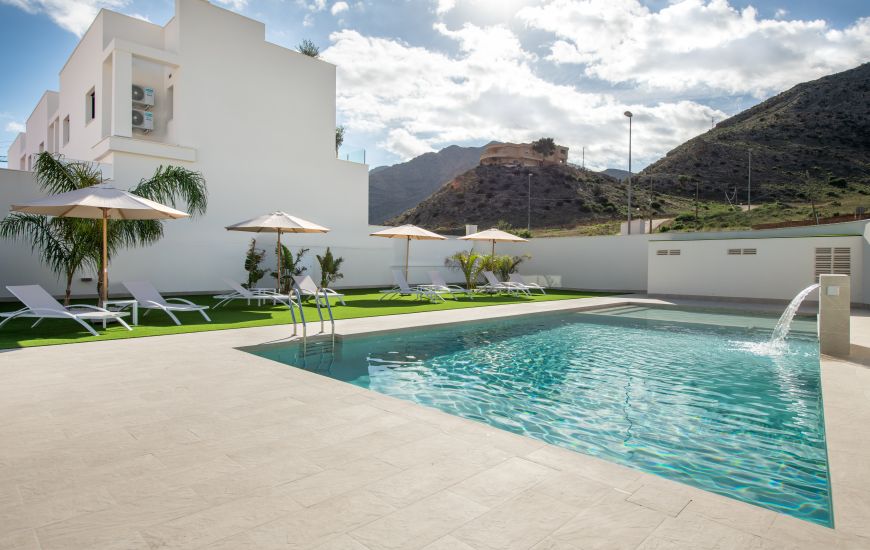 New Build - Townhouse - 