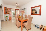 Sale - Villa - Villamartin
