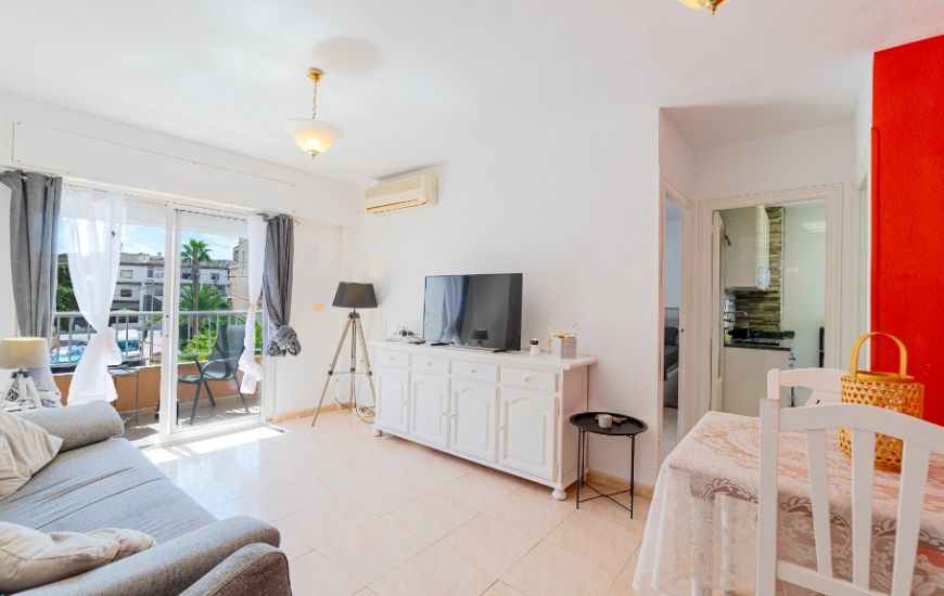 Sale - Apartments - Punta Prima