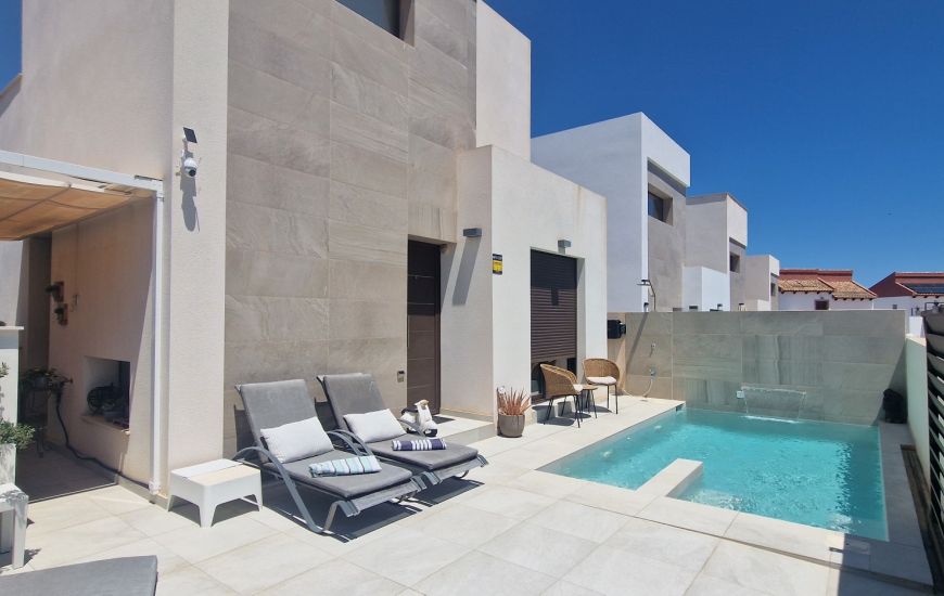 Sale - Villa - Ciudad Quesada