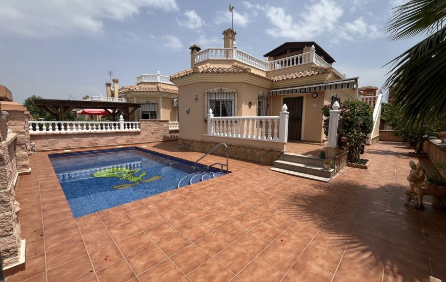 Sale - Villa - Almoradí - Almoradi