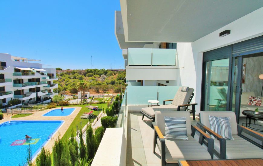 Sale - Apartments - Villamartin