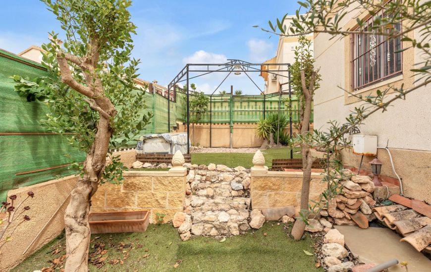 Sale - Bungalow - Orihuela Costa