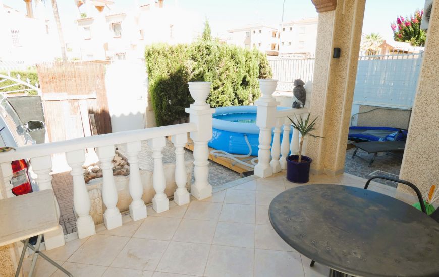Sale - Semi Detached - Torrevieja