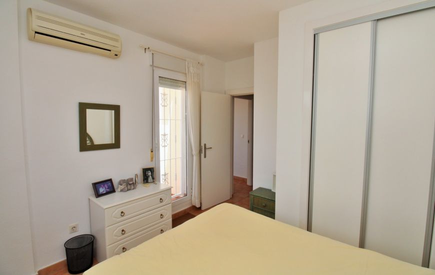Sale - Rijtjeshuis - Villamartin