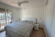 Sale - Villa - El Raso