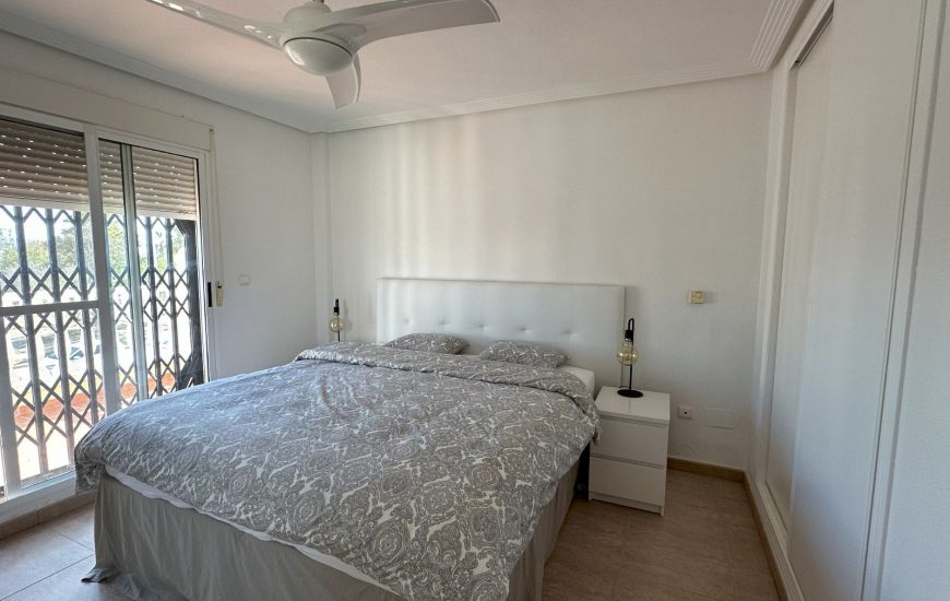 Sale - Villa - El Raso