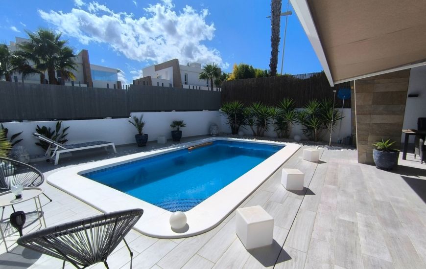 Sale - Villa - Algorfa