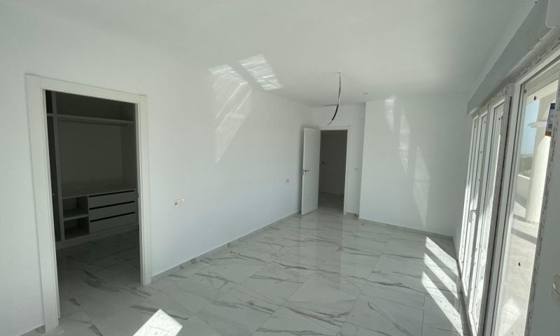 Sale - Apartments - 