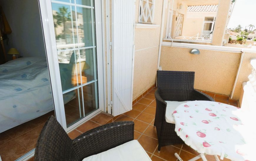 Sale - Link-Detached Villa - Torrevieja