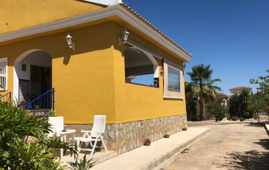 Sale - Villa - Jacarilla