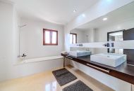 Sale - Villa - Cabo Roig