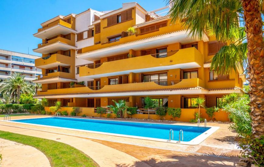 Sale - Apartments - Punta Prima