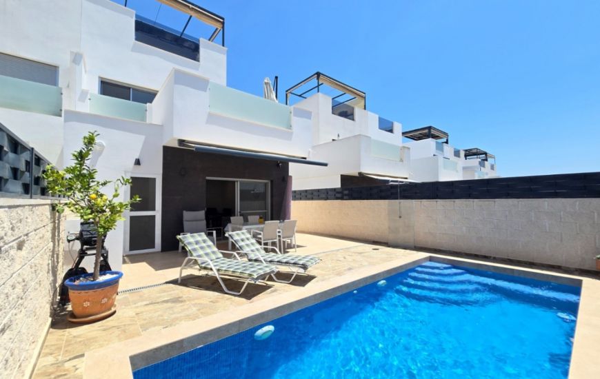 Sale - Villa - Ciudad Quesada