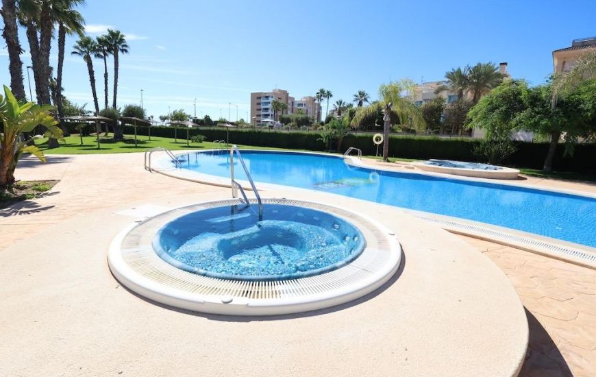 Sale - Land - Pilar de la Horadada