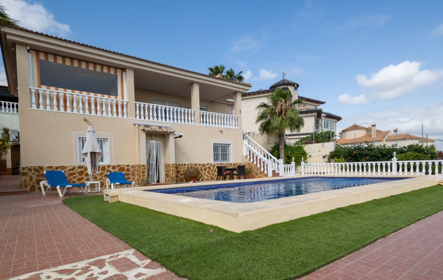 Sale - Villa - Algorfa