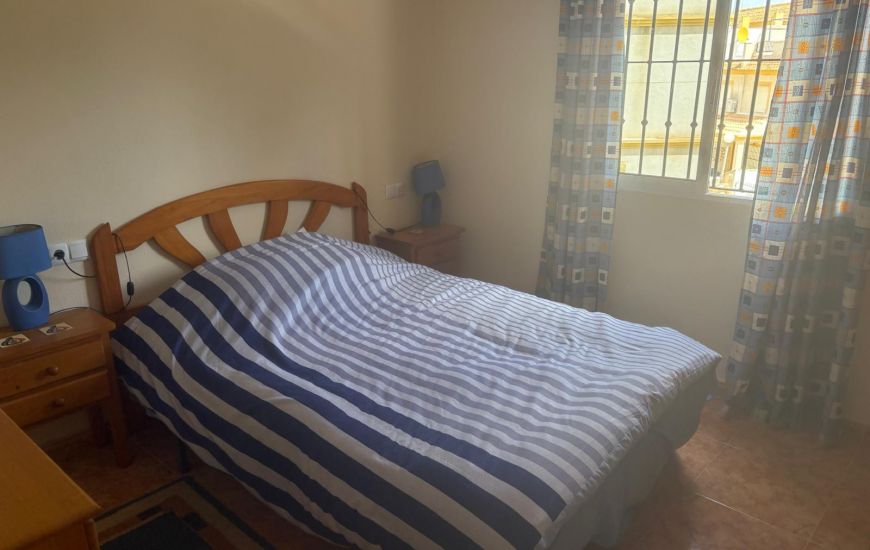 Sale - Rijtjeshuis - Algorfa