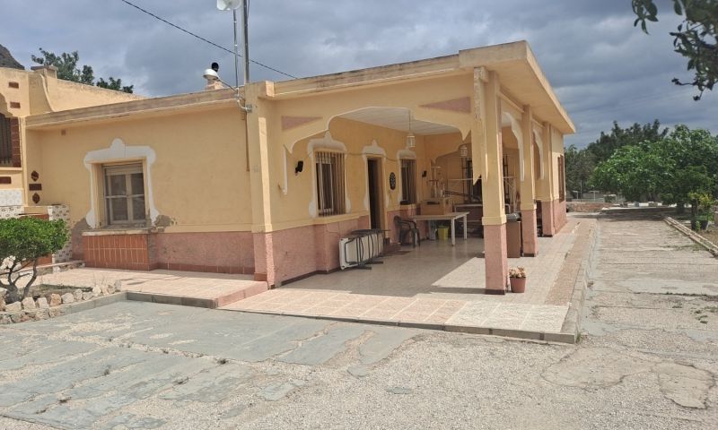 Sale - Villa - Hondón de las Nieves
