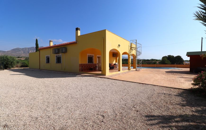 Sale - Finca - Albatera
