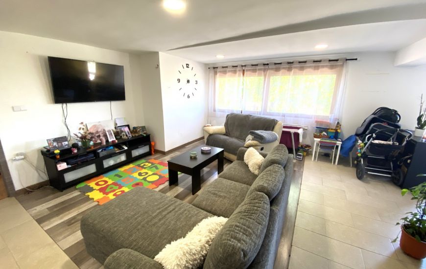 Sale - Country Property - Sax