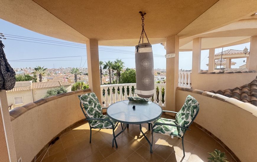 Venta - Villa - Villamartin