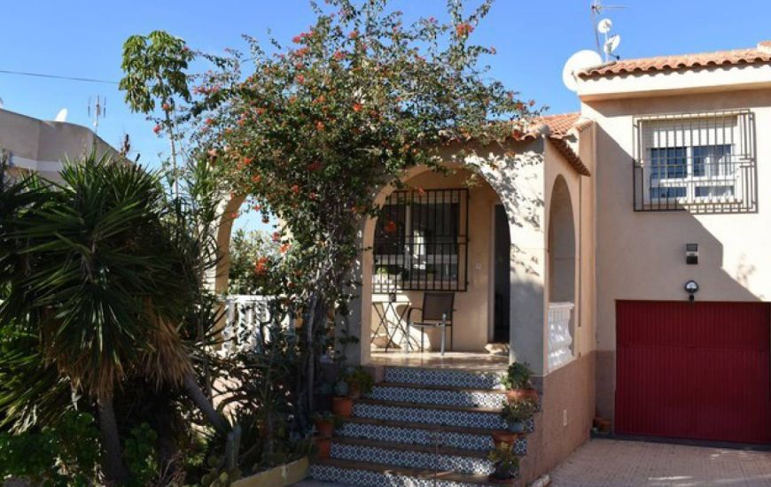 Sale - Villa - La Siesta